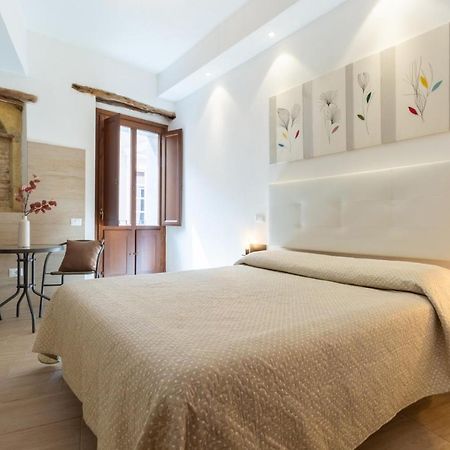 Rooms Best Vacation Ever กาญารี ภายนอก รูปภาพ